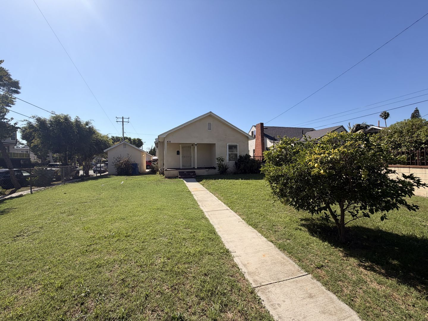 435 S Fir Ave - Inglewood - California - 2 bed, 1 bath rental property