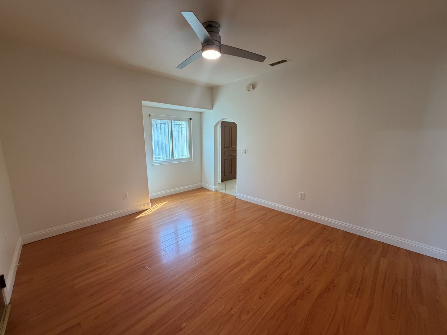 435 S Fir Ave - Inglewood - California - 2 bed, 1 bath rental property