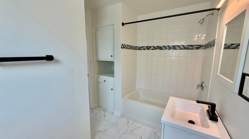 4480-86 51st Street - San Diego - California - 1 bed, 1 bath rental property