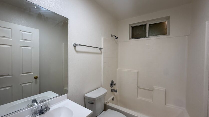 45019 Division Street - Lancaster - California - 2 bed, 1 bath rental property