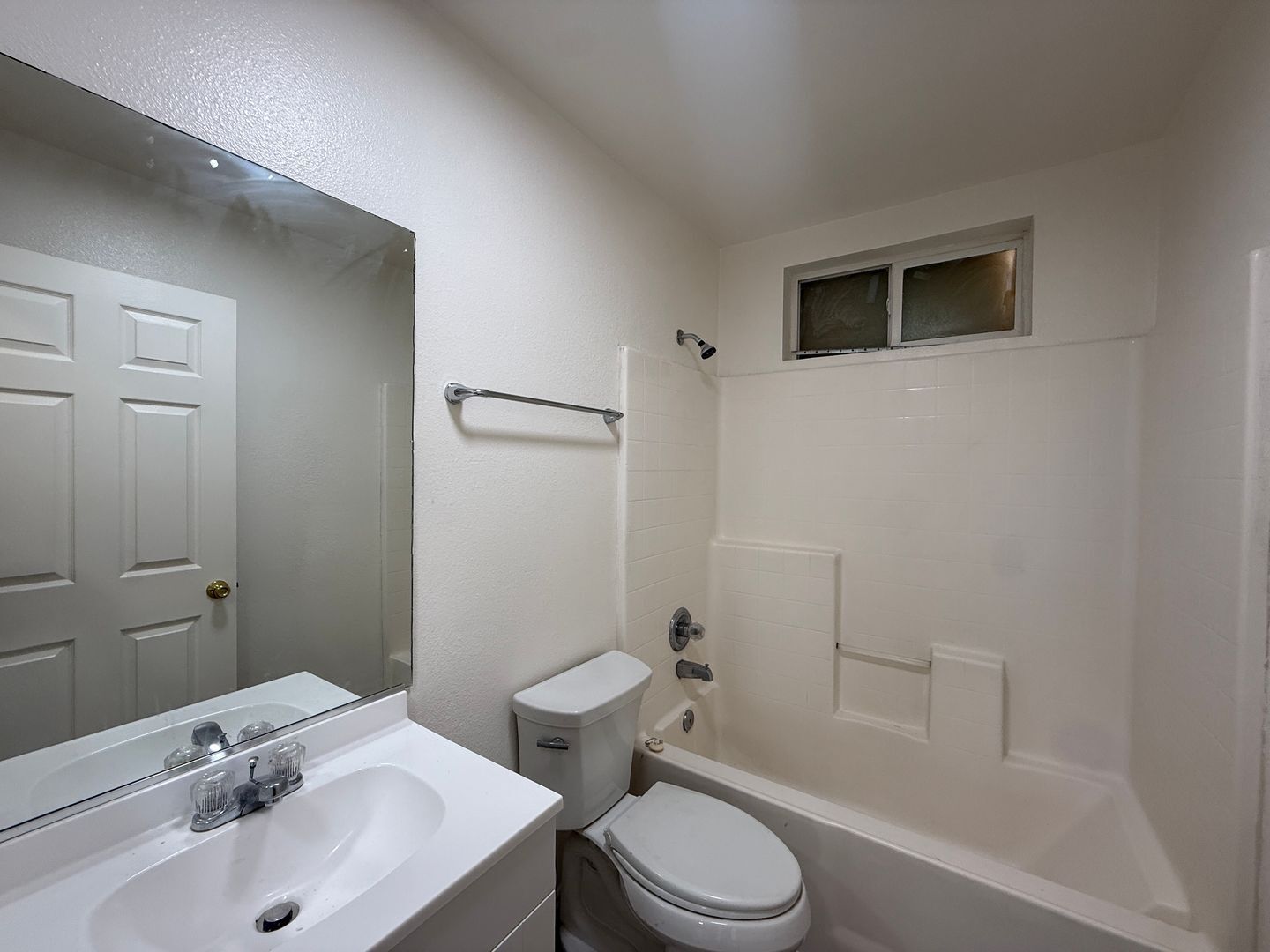 45019 Division Street - Lancaster - California - 2 bed, 1 bath rental property