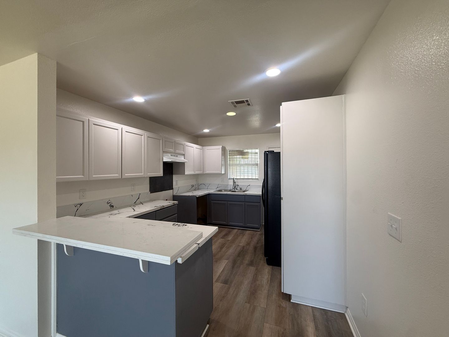 45019 Division Street - Lancaster - California - 2 bed, 1 bath rental property