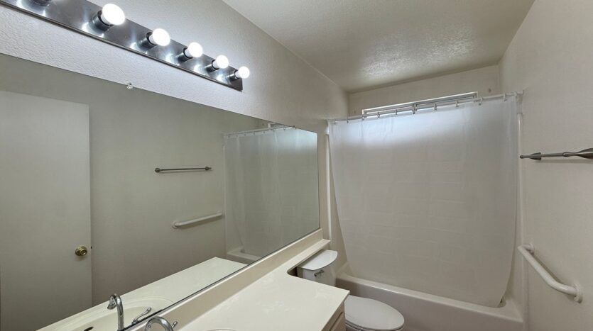 45414 17th St. East - Lancaster - California - 3 bed, 2 bath rental property