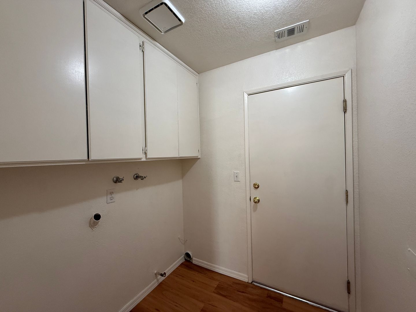 45414 17th St. East - Lancaster - California - 3 bed, 2 bath rental property