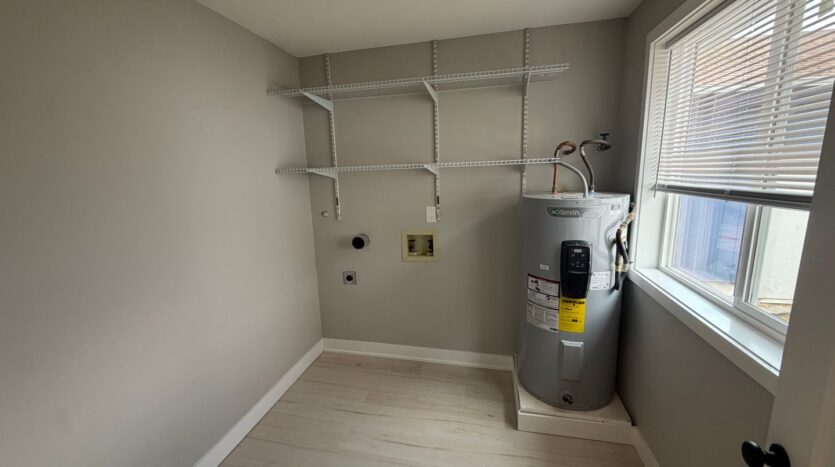 4700 124th St Ct SW - Lakewood - Washington - 1 bed, 1 bath rental property