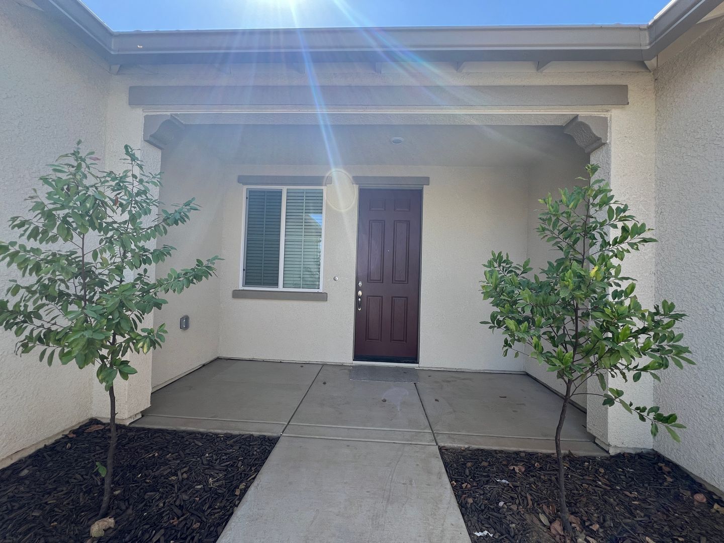 4712 Sussex Ave - Clovis - California - 3 bed, 2 bath rental property
