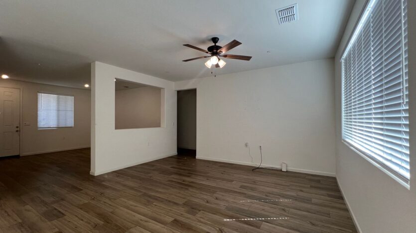 4712 Sussex Ave - Clovis - California - 3 bed, 2 bath rental property