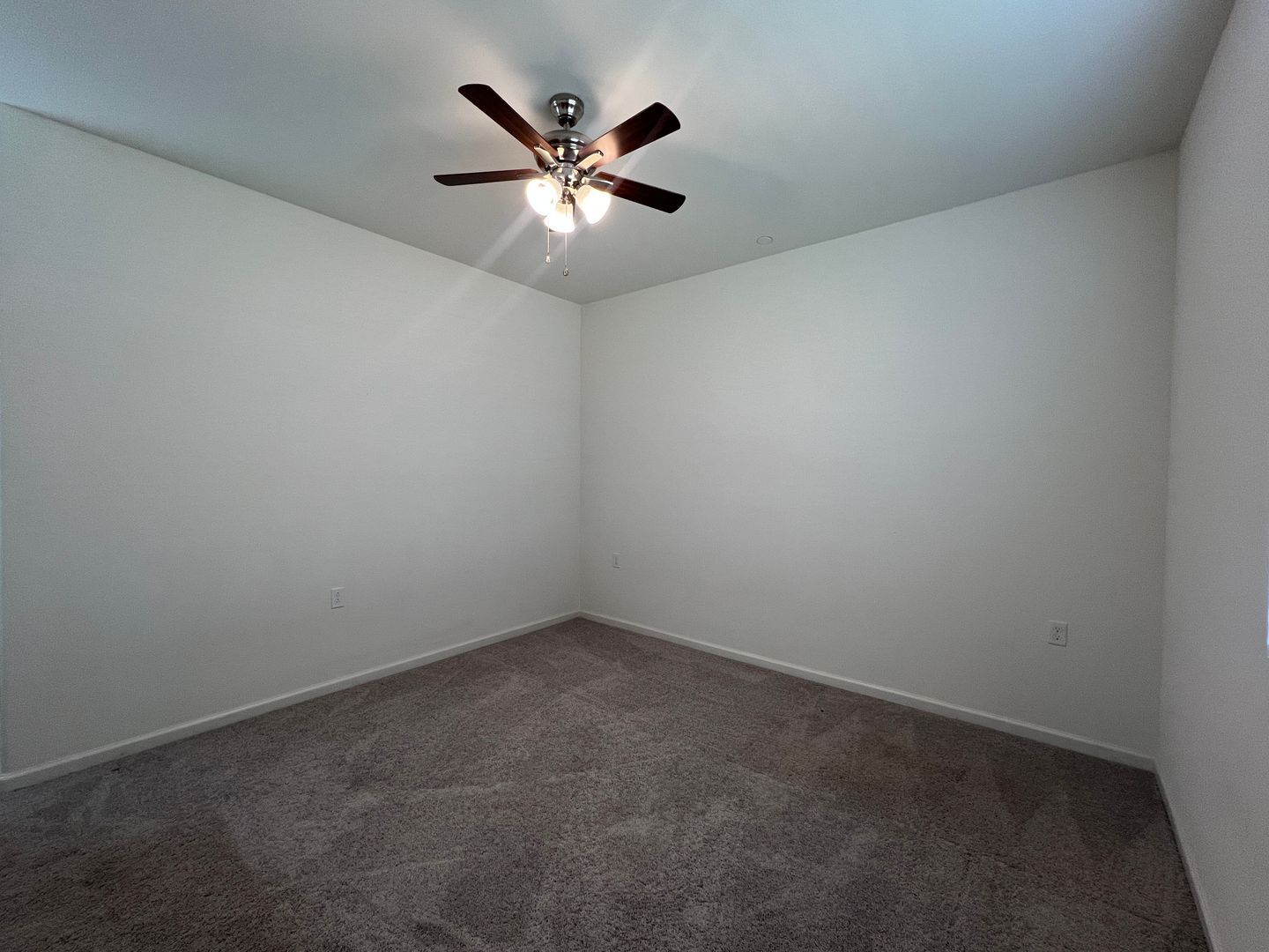 4712 Sussex Ave - Clovis - California - 3 bed, 2 bath rental property