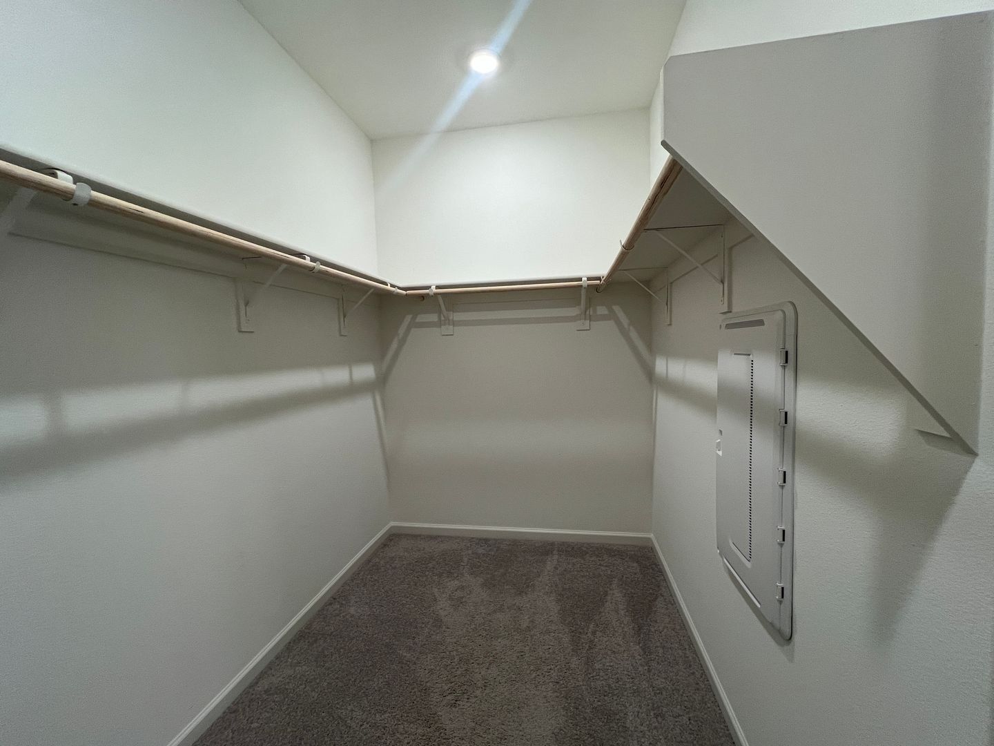 4712 Sussex Ave - Clovis - California - 3 bed, 2 bath rental property