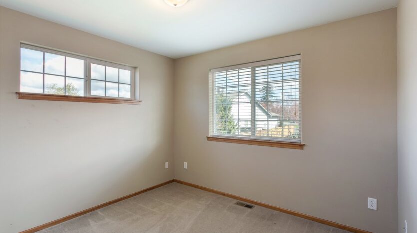 4715 Bedford Ave - Bellingham - Washington - 3 bed, 2.5 bath rental property