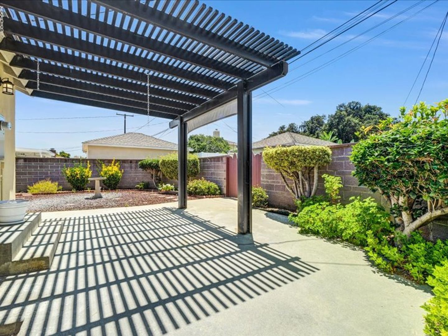 4847 Ocana Ave - Lakewood - California - 2 bed, 1 bath rental property