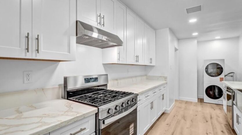 4847 Ocana Ave - Lakewood - California - 2 bed, 1 bath rental property