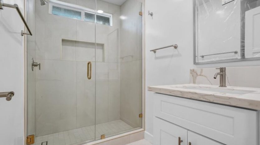 4847 Ocana Ave - Lakewood - California - 2 bed, 1 bath rental property