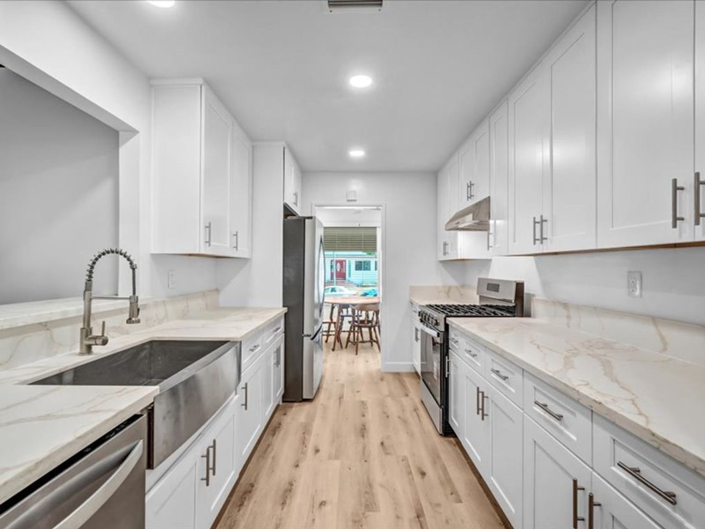 4847 Ocana Ave - Lakewood - California - 2 bed, 1 bath rental property