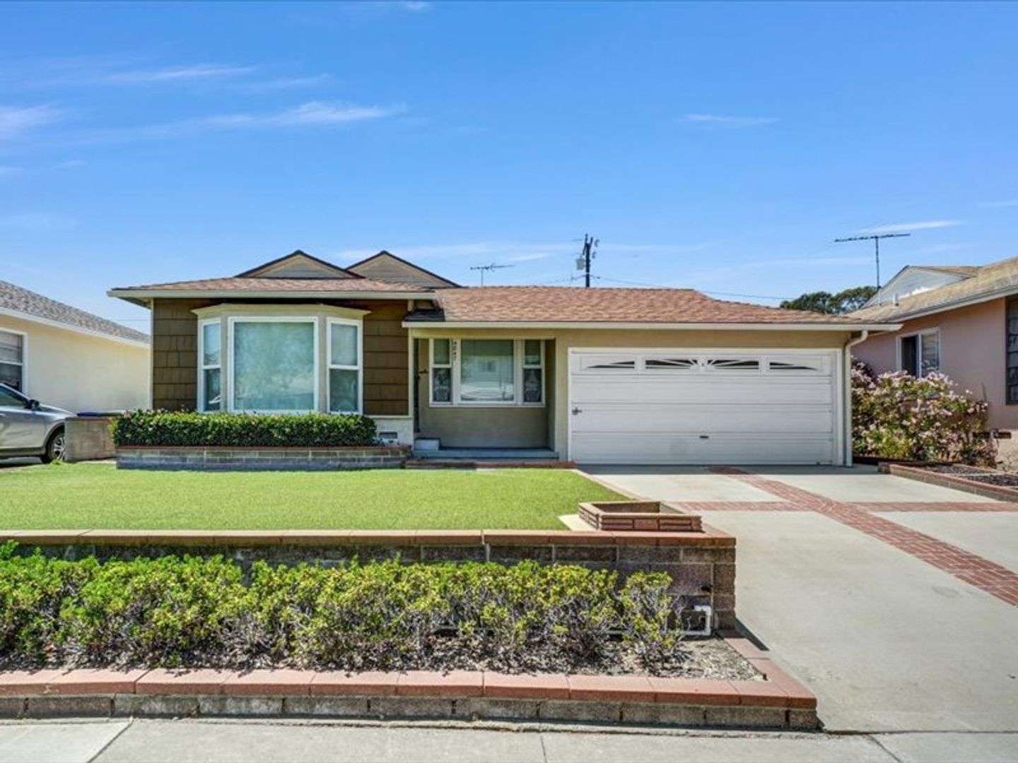 4847 Ocana Ave - Lakewood - California - 2 bed, 1 bath rental property