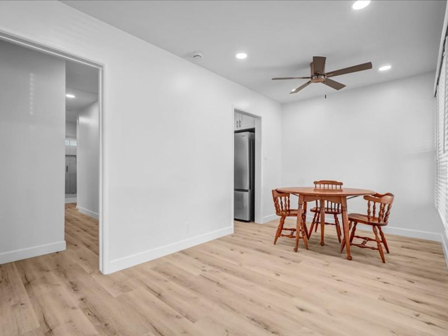 4847 Ocana Ave - Lakewood - California - 2 bed, 1 bath rental property