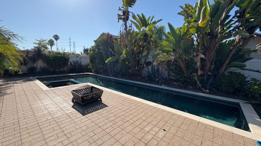 4945 Mt Alifan Dr - San Diego - California - 3 bed, 1.5 bath rental property