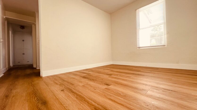 4995 Williams Ave - La Mesa - California - 2 bed, 1 bath rental property