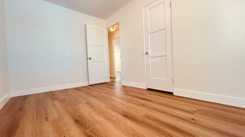 4995 Williams Ave - La Mesa - California - 2 bed, 1 bath rental property