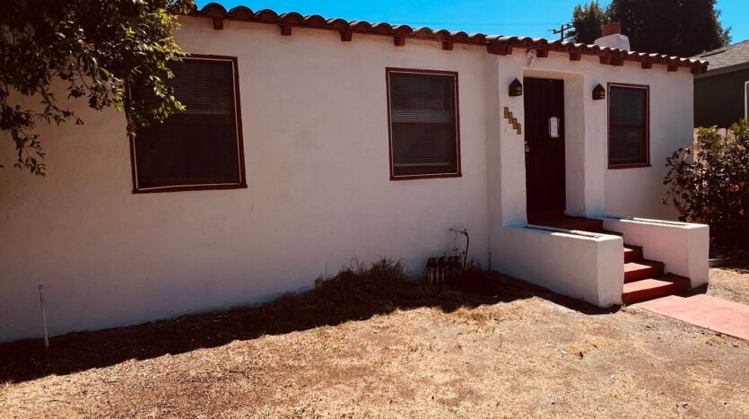4995 Williams Ave - La Mesa - California - 2 bed, 1 bath rental property