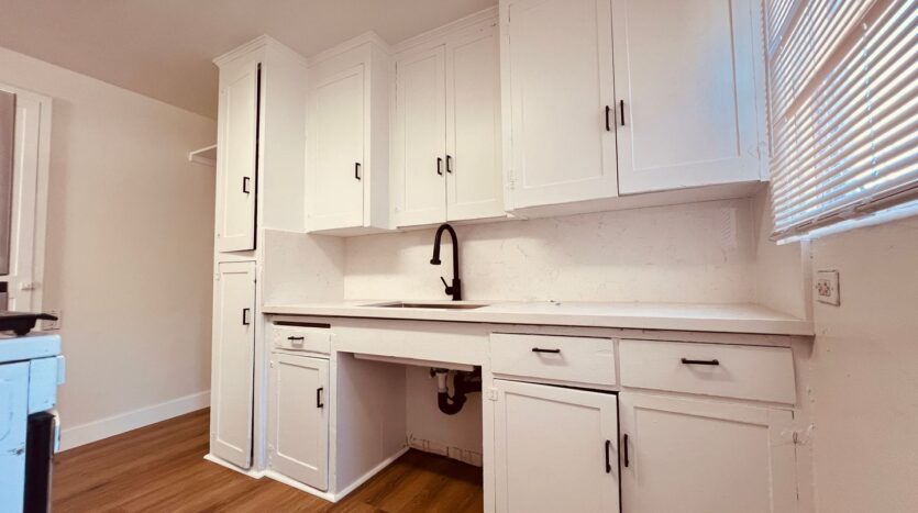 4995 Williams Ave - La Mesa - California - 2 bed, 1 bath rental property
