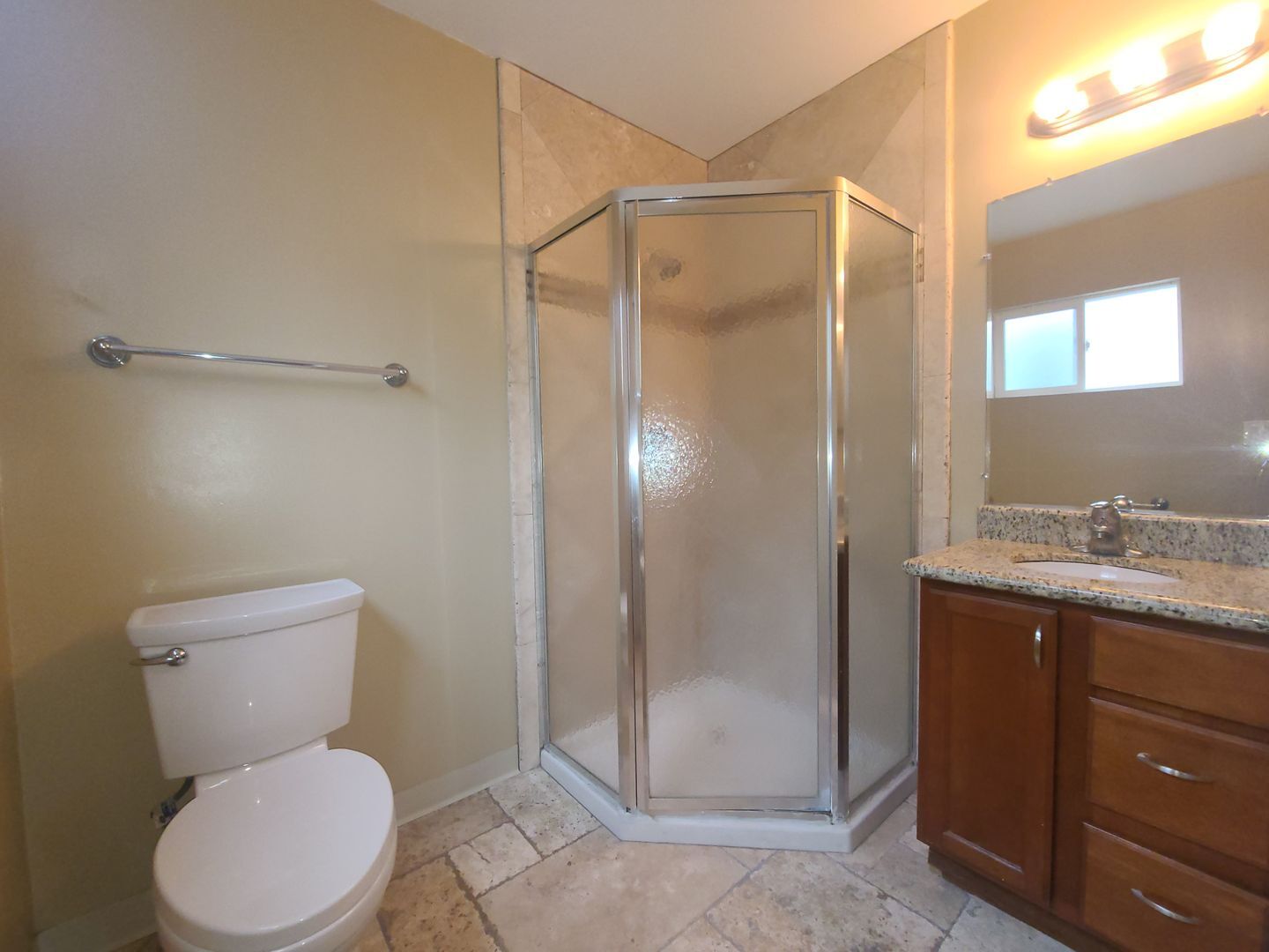 5065 W. Point Loma Blvd -D - San Diego - California - 1 bed, 1 bath rental property