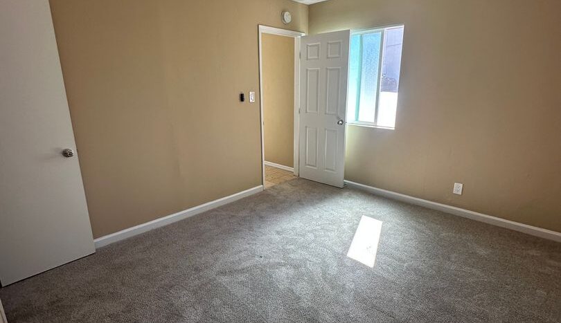5065 W. Point Loma Blvd -D - San Diego - California - 1 bed, 1 bath rental property