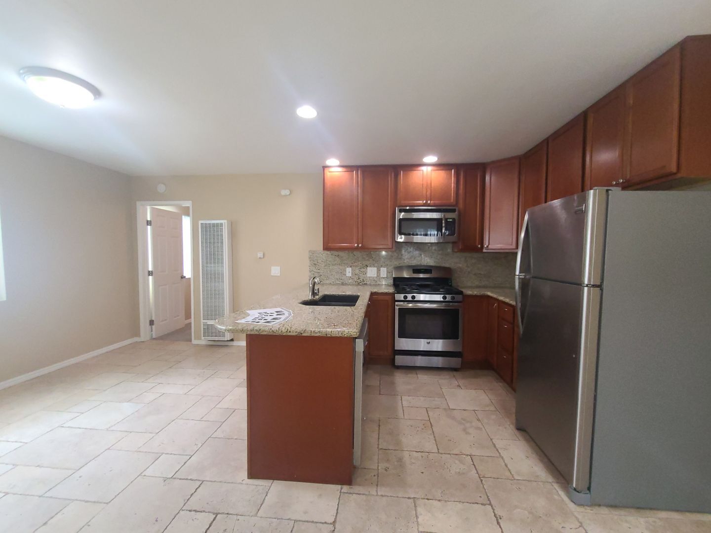 5065 W. Point Loma Blvd -D - San Diego - California - 1 bed, 1 bath rental property