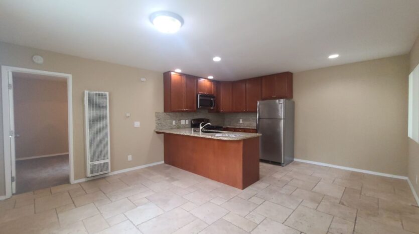 5065 W. Point Loma Blvd -D - San Diego - California - 1 bed, 1 bath rental property