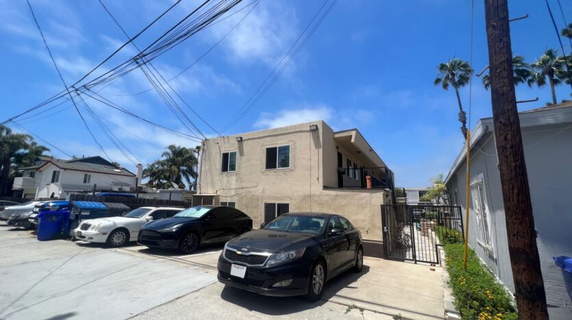 5065 W. Point Loma Blvd -D - San Diego - California - 1 bed, 1 bath rental property