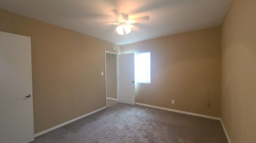 5065 W. Point Loma Blvd -D - San Diego - California - 1 bed, 1 bath rental property