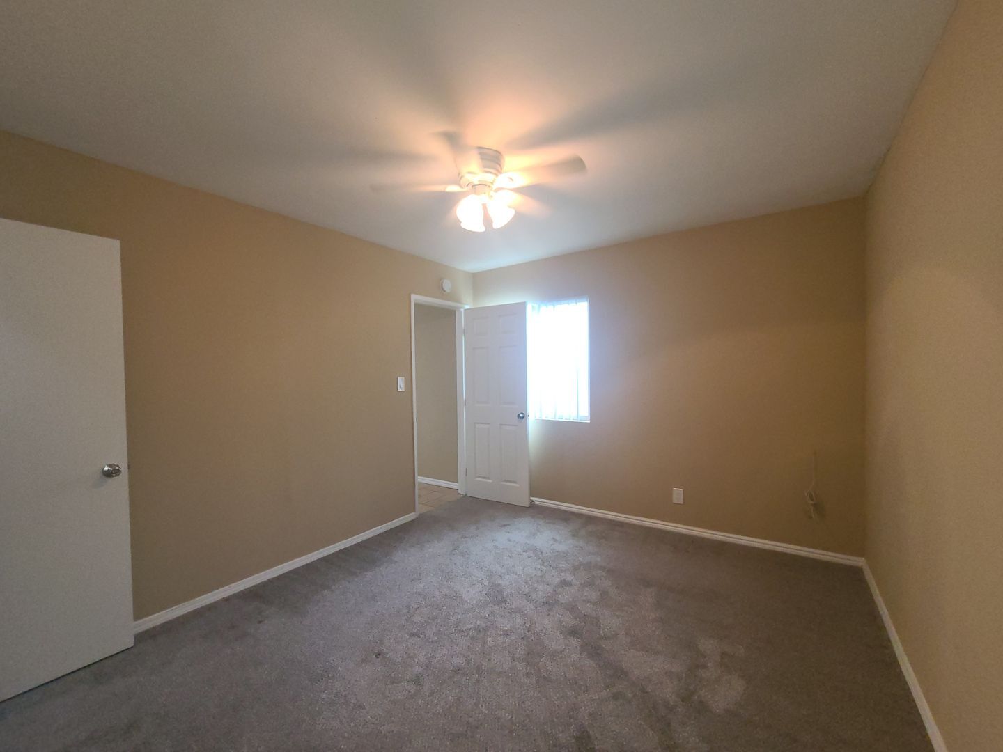 5065 W. Point Loma Blvd -D - San Diego - California - 1 bed, 1 bath rental property