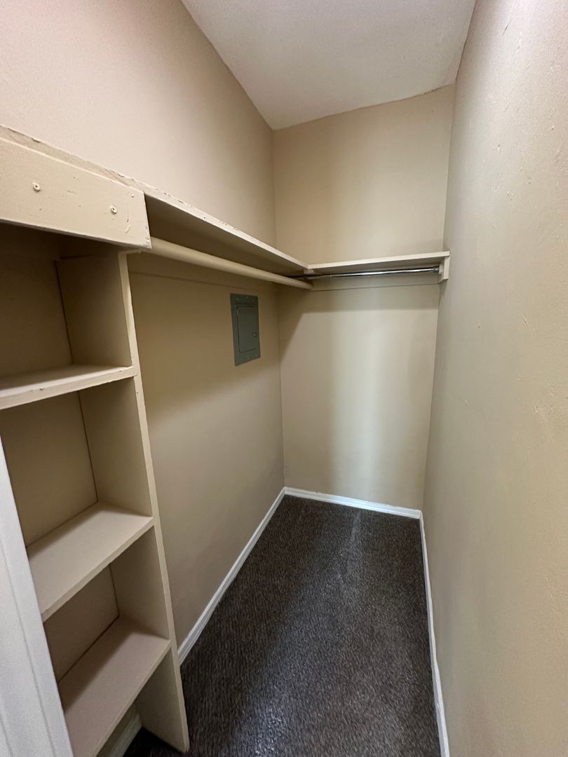 5065 W. Point Loma Blvd -D - San Diego - California - 1 bed, 1 bath rental property