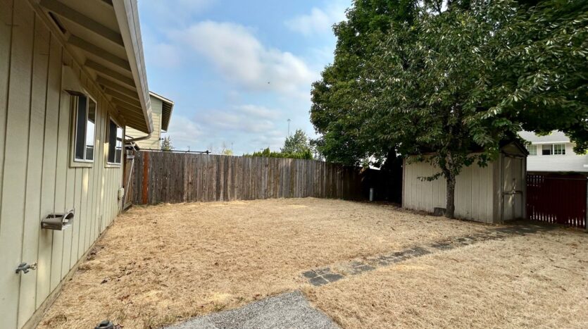 509-511 SE 110th Ave - Vancouver - Washington - 2 bed, 1 bath rental property