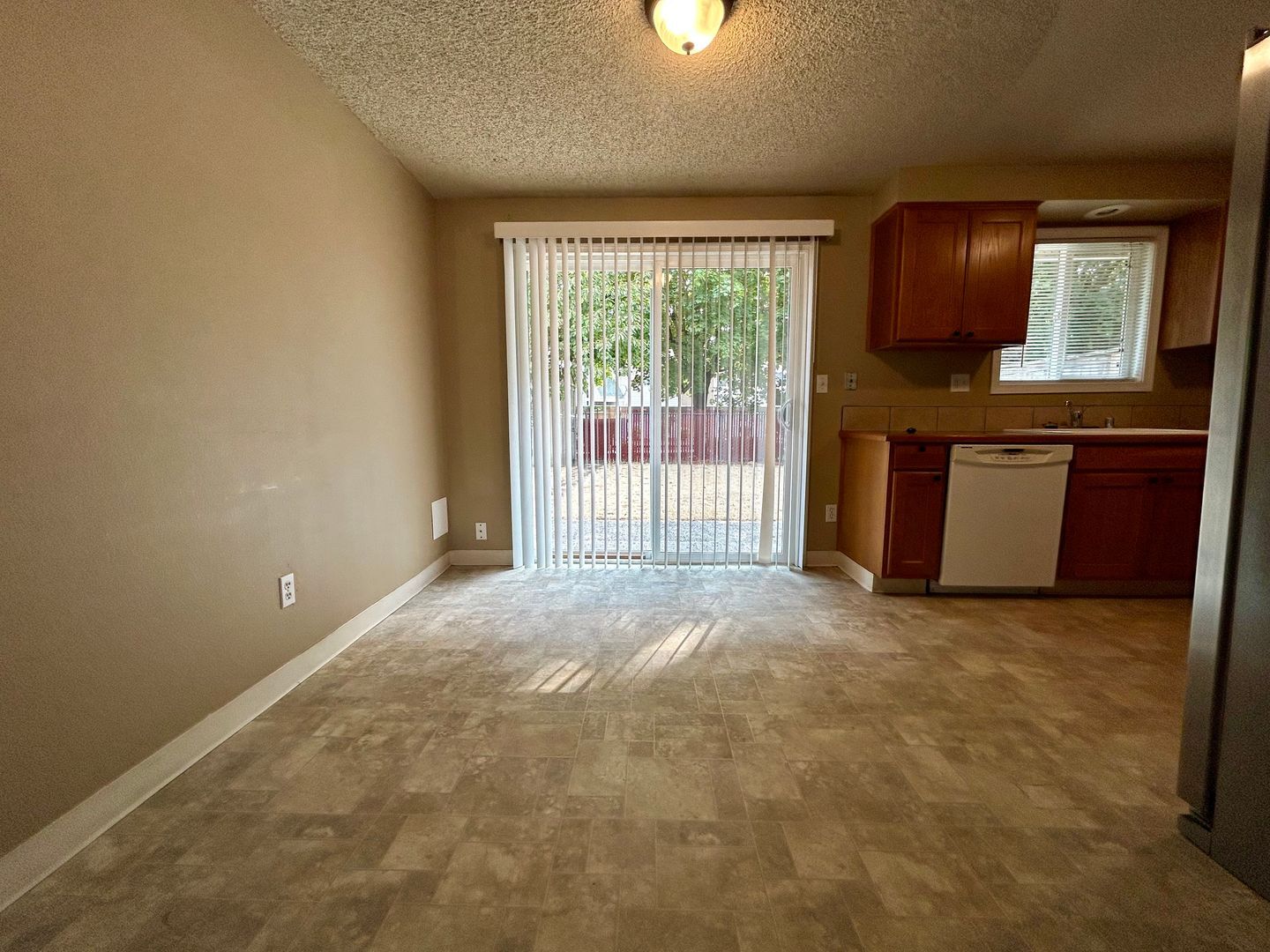 509-511 SE 110th Ave - Vancouver - Washington - 2 bed, 1 bath rental property