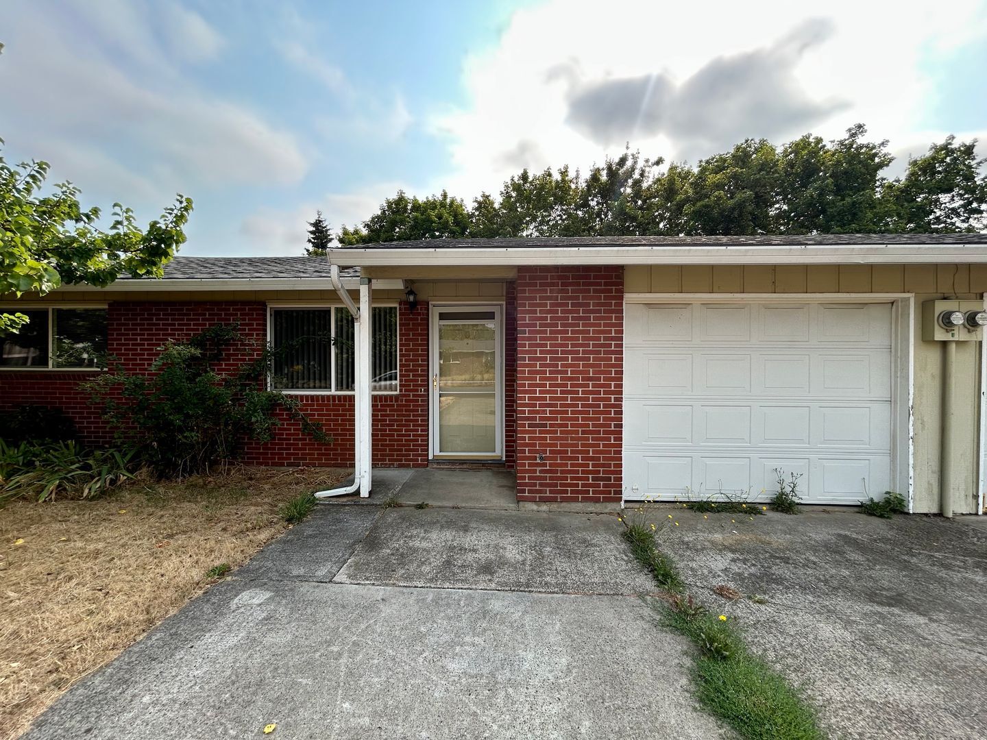 509-511 SE 110th Ave - Vancouver - Washington - 2 bed, 1 bath rental property