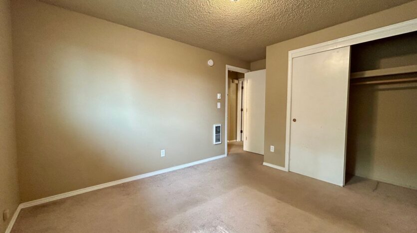 509-511 SE 110th Ave - Vancouver - Washington - 2 bed, 1 bath rental property