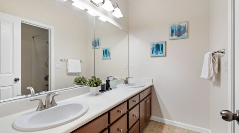 5300 Fioli Loop - San Ramon - California - 3 bed, 3 bath rental property