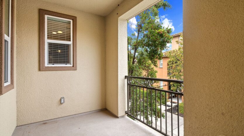 5300 Fioli Loop - San Ramon - California - 3 bed, 3 bath rental property