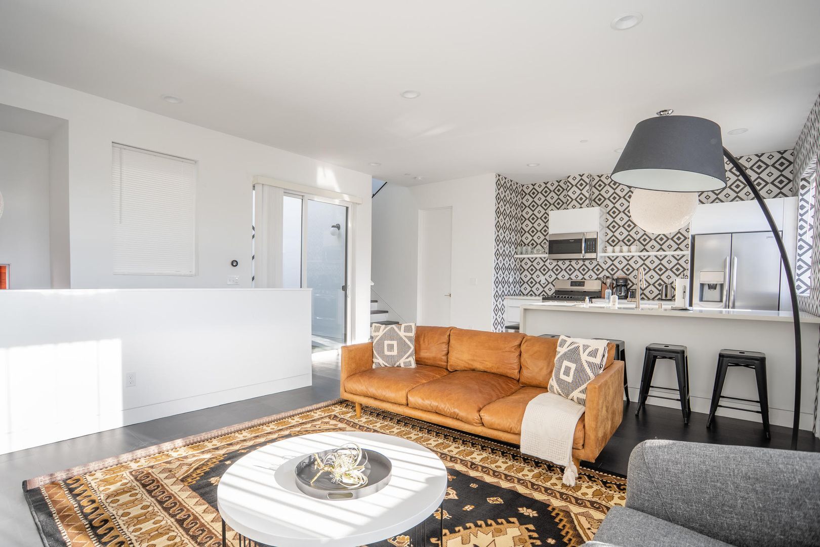 5304 San Pablo Ave APT B - Oakland - California - 2 bed, 2.5 bath rental property