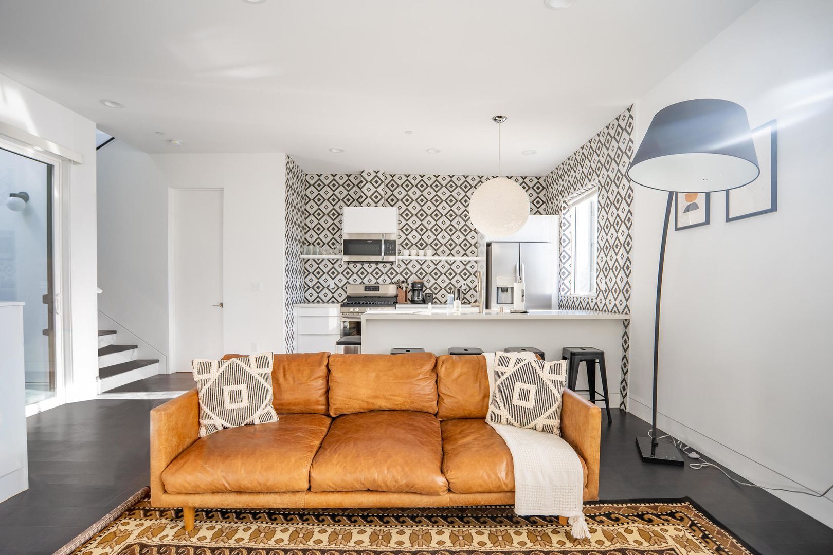 5304 San Pablo Ave APT B - Oakland - California - 2 bed, 2.5 bath rental property