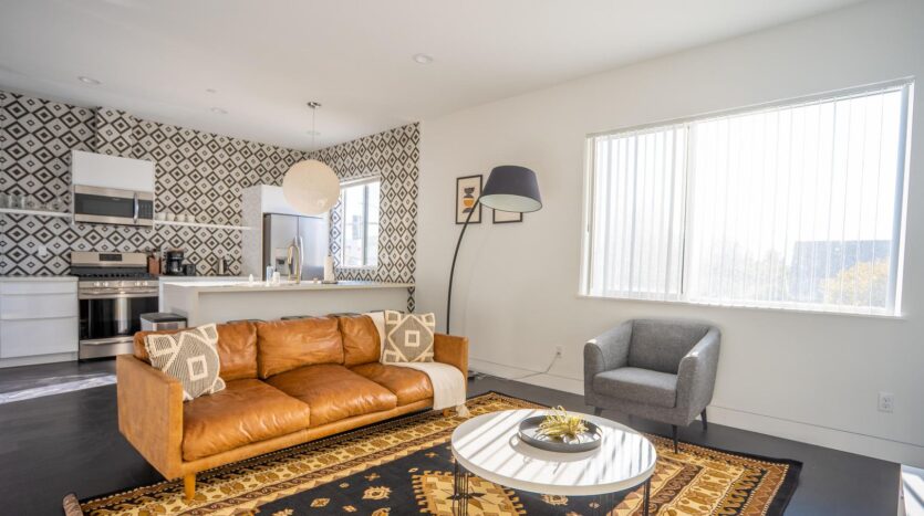 5304 San Pablo Ave APT B - Oakland - California - 2 bed, 2.5 bath rental property