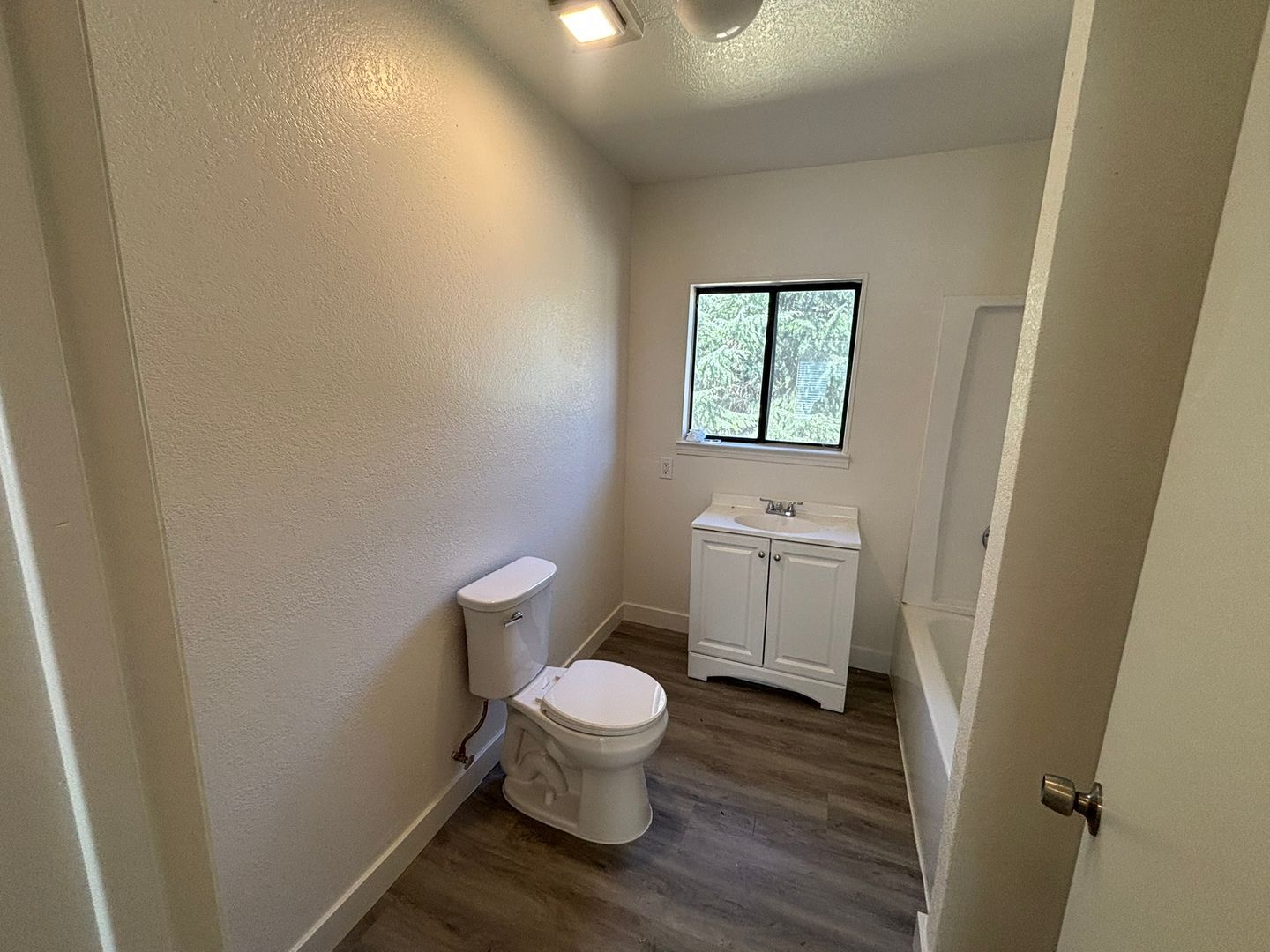 535 N Harbor Blvd  - West Sacramento - California - 3 bed, 1 bath rental property