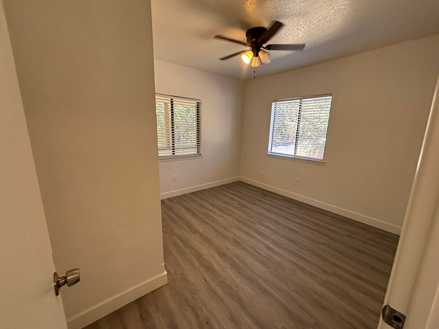 535 N Harbor Blvd  - West Sacramento - California - 3 bed, 1 bath rental property