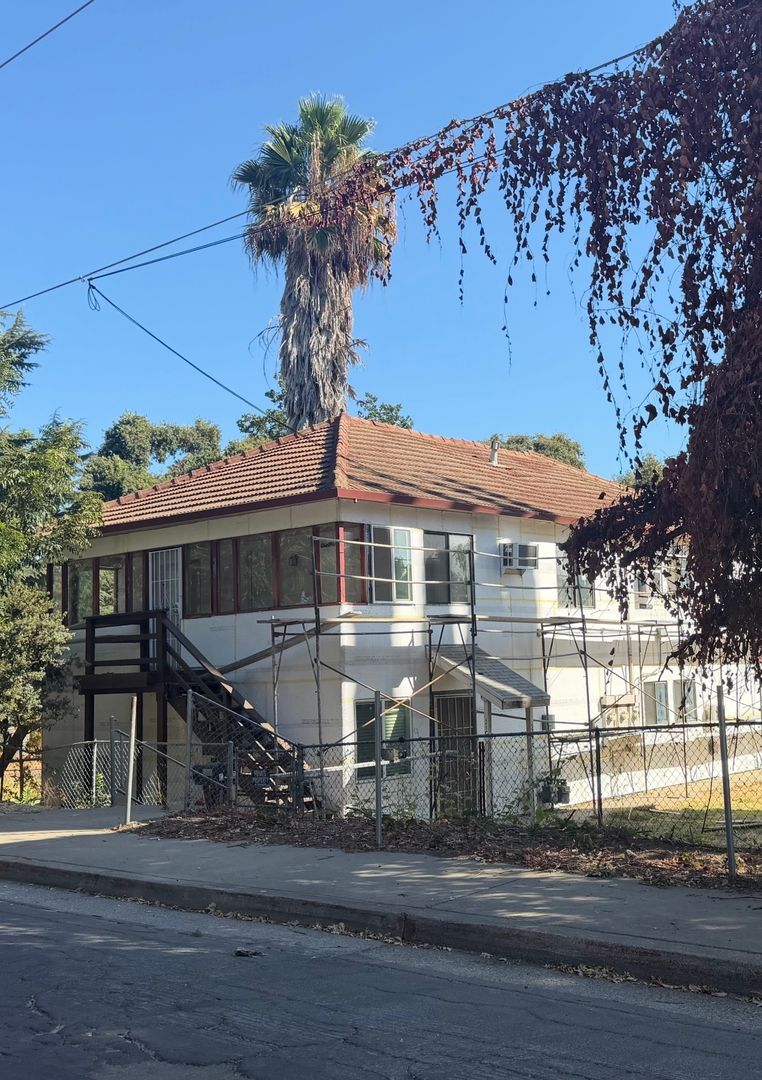 535 N Harbor Blvd  - West Sacramento - California - 3 bed, 2 bath rental property