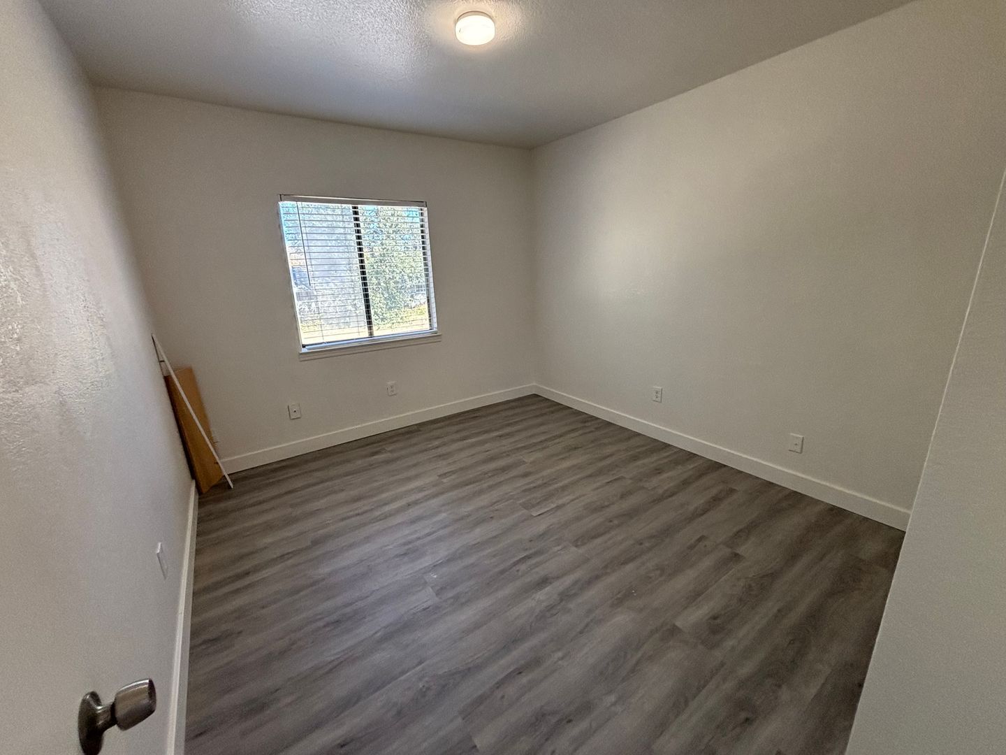 535 N Harbor Blvd  - West Sacramento - California - 3 bed, 1 bath rental property
