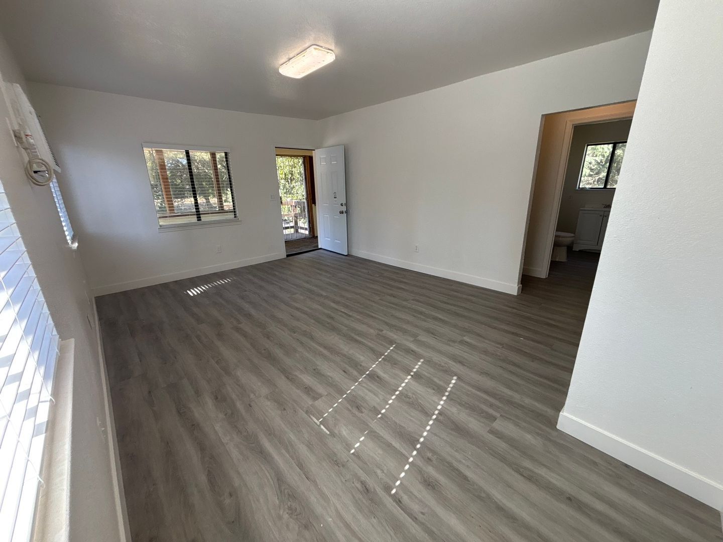 535 N Harbor Blvd  - West Sacramento - California - 3 bed, 1 bath rental property