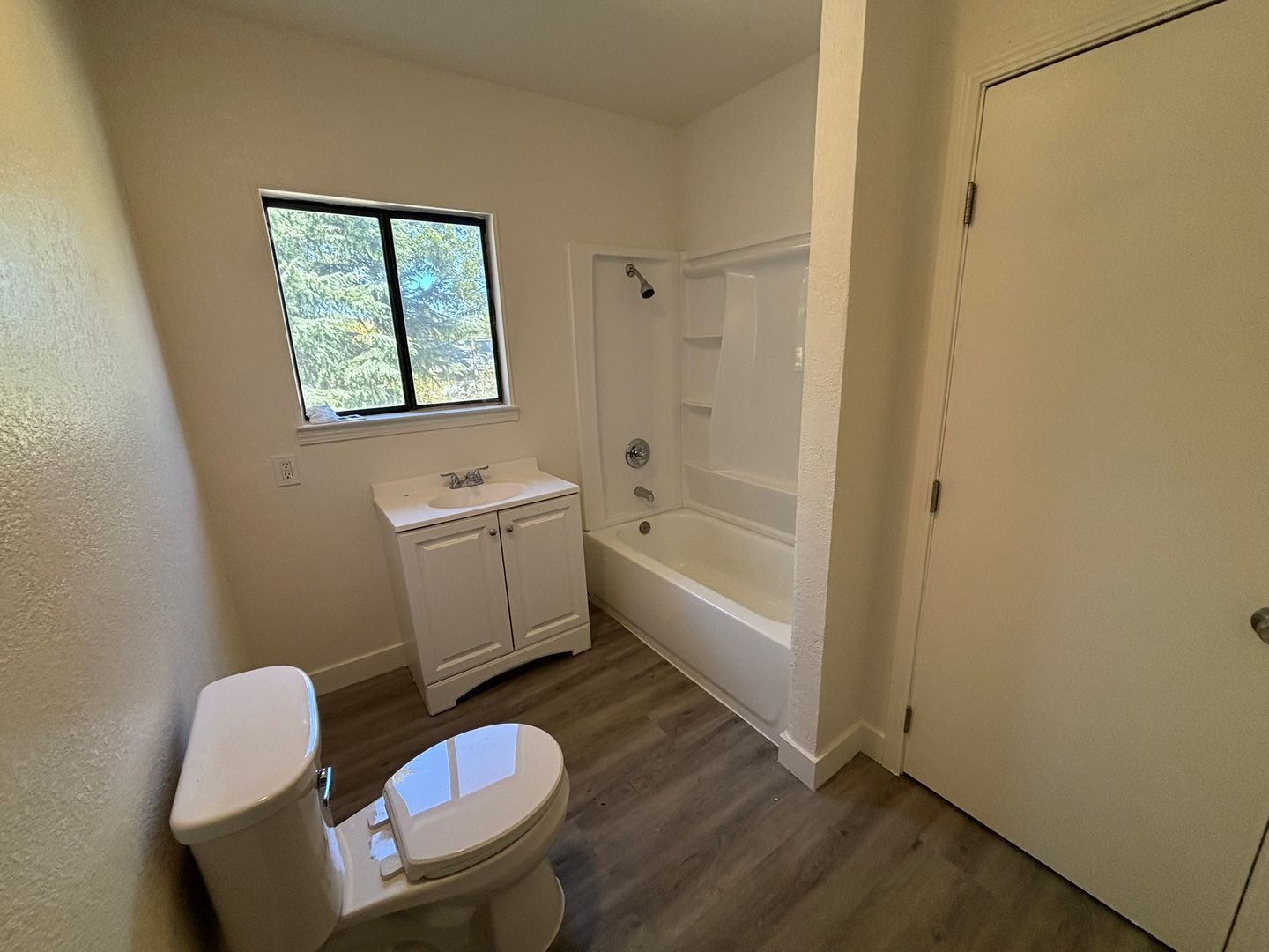 535 N Harbor Blvd  - West Sacramento - California - 3 bed, 1 bath rental property