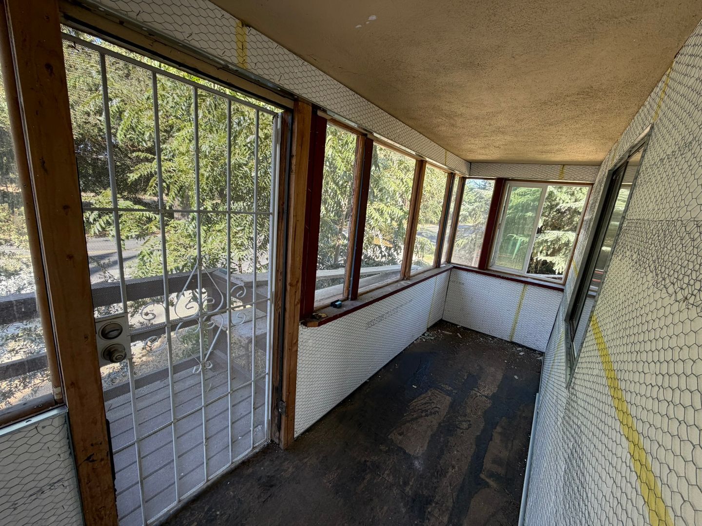 535 N Harbor Blvd  - West Sacramento - California - 3 bed, 2 bath rental property