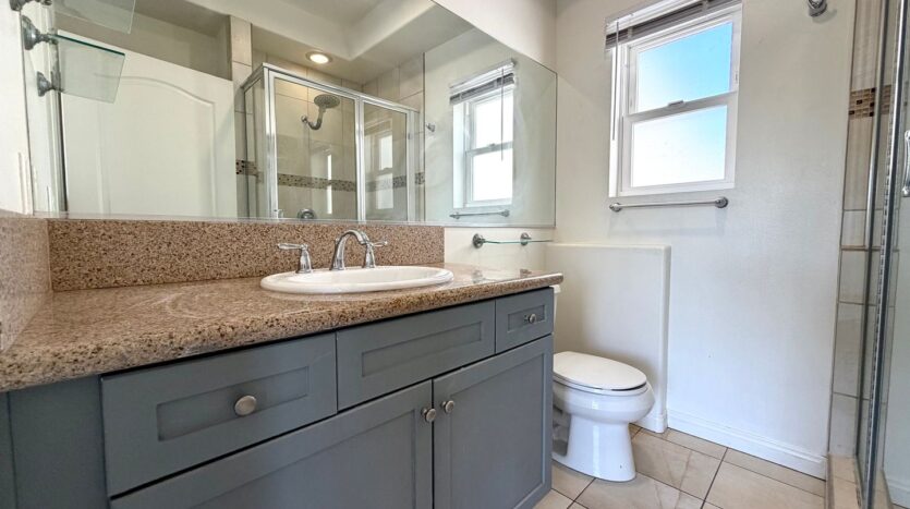5625 Farmdale, #1 - Los Angeles - California - 3 bed, 2.5 bath rental property